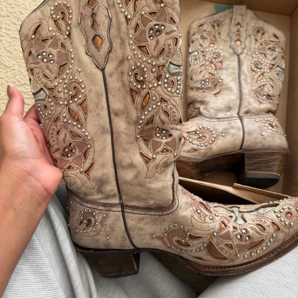 Corral Embellished Tan Heeled Boots